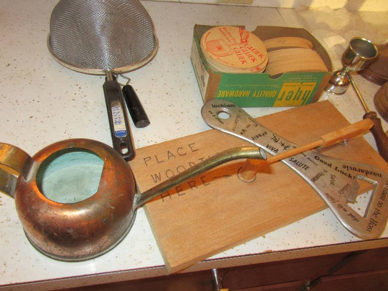 lot 82 image: Misc. Bar and Glassware items as pictured