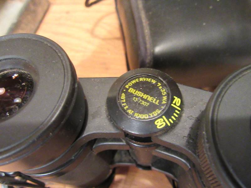 lot 97 image: Bushnell Distance finder, Bushell 7 x 35 Binoculars and cases