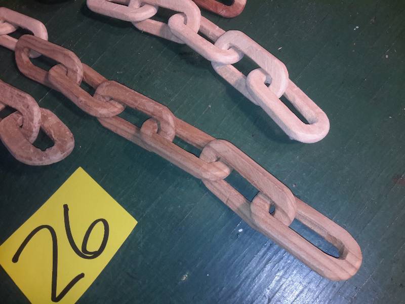 lot 26 image: Wood Chains.. Made from a solid piece of wood..Very cool
