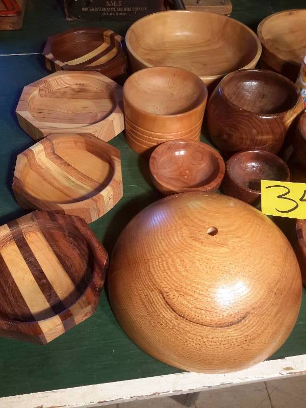 lot 34 image: Large lot of various sizes of wood bowls..Segmented wood and turned.. Each one is unique