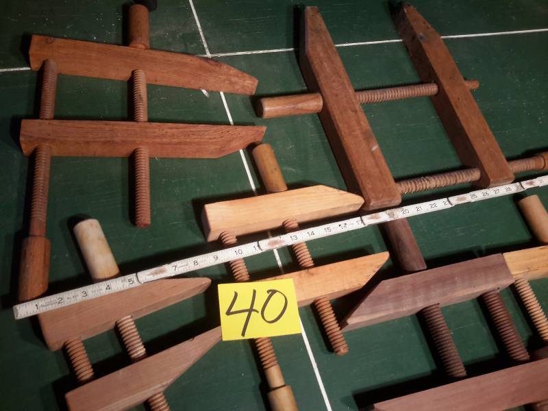 lot 40 image: 6 Wooden Hand Screw Clamps.. ALL WOOD.. Threads wood too