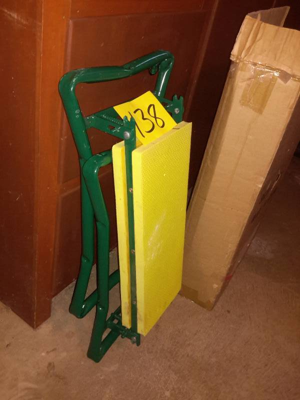 lot 138 image: Folding Gardening Stool