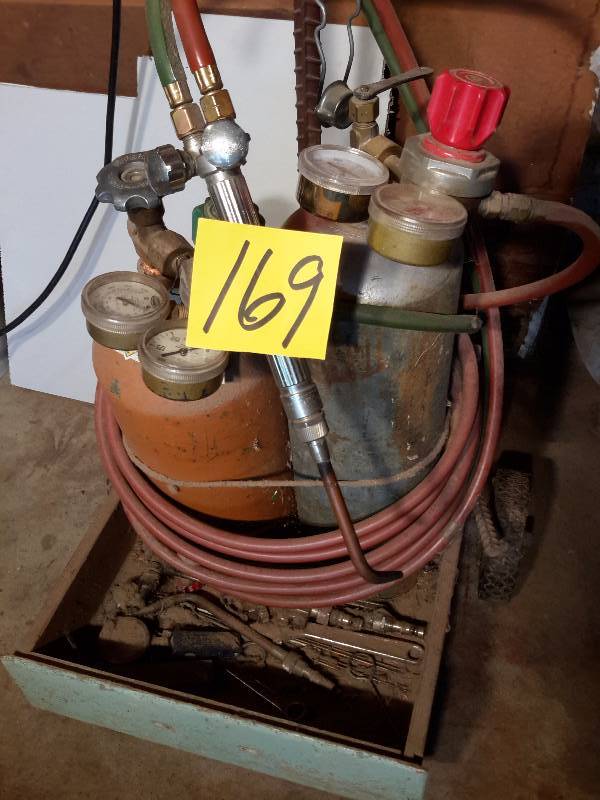lot 169 image: Acetylene and oxygen torch system