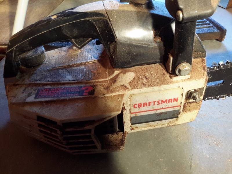 lot 175 image: Craftsman, 16in Chain Saw. .Untested