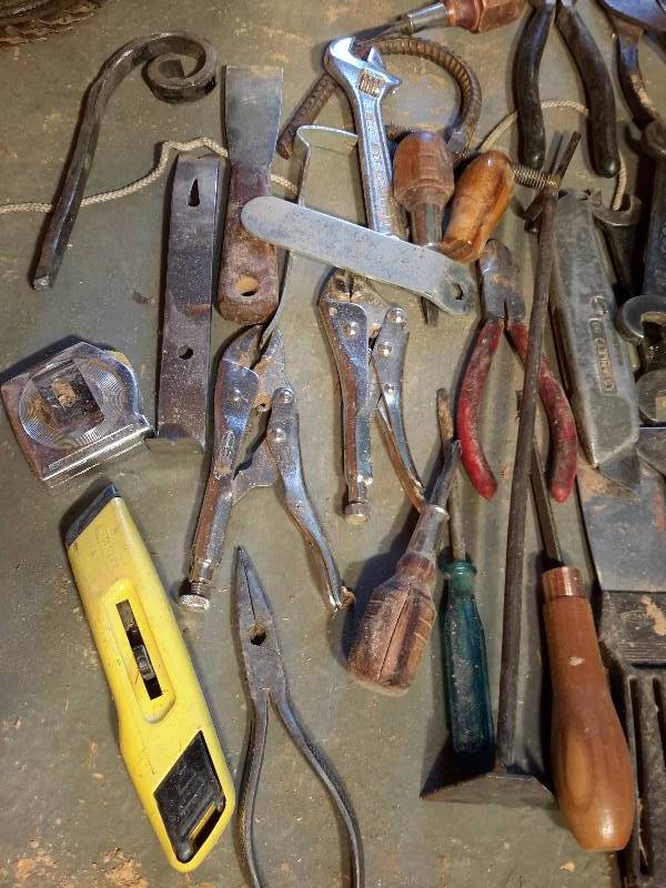 lot 197 image: Misc. Tools as pictured.
