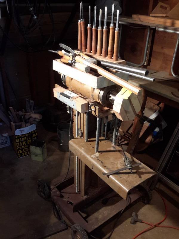 lot 1 image: Lathe.. This was used in Making the bowls..