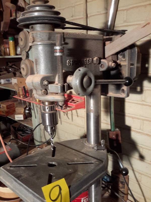 lot 9 image: 2 speed 15 in SPRUNGER drill press..