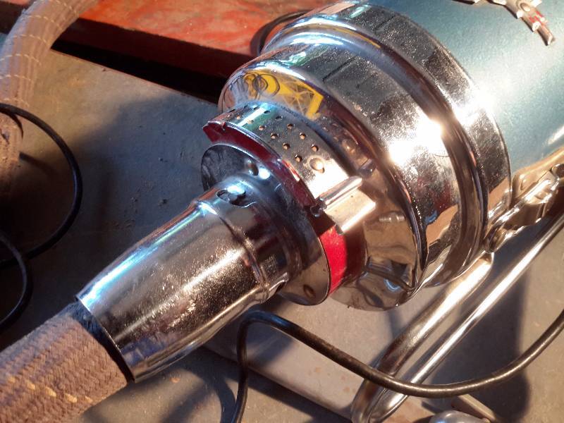lot 261 image: Electrolux Hygiene Vacuum.. Needs a good cleaning, but works well.