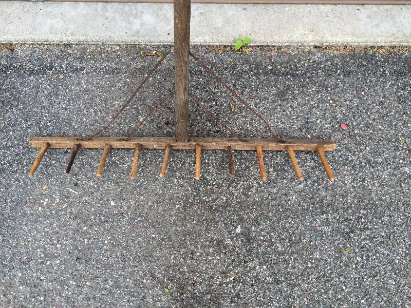 lot 27 image: WOW $$$ Very Old Antique Primitive Wooden Rake - This IS Authentic