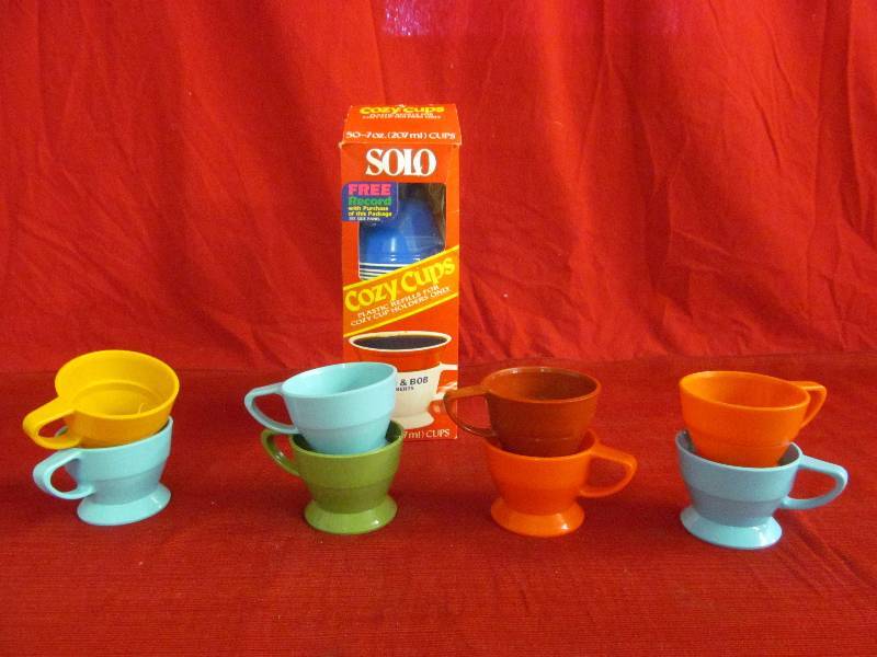 Cups & Holders