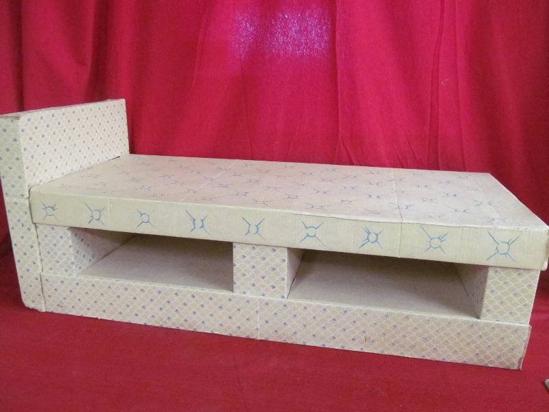 doll bed