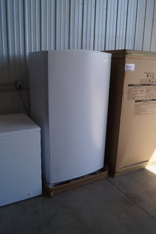 NEW Upright 20 cu ft Freezer
