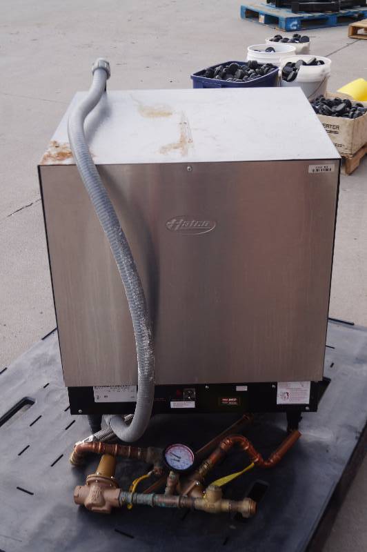 lot 3 image: Booster Water Heater