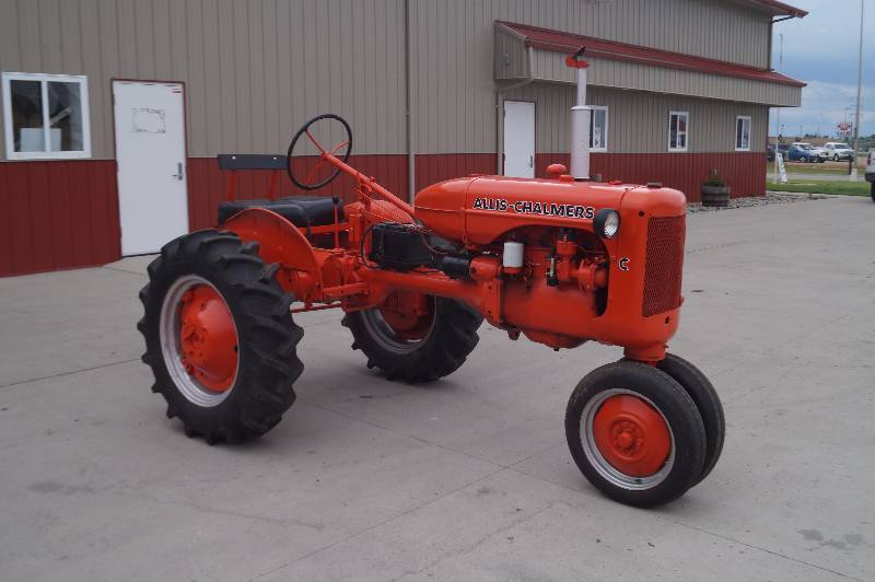 lot 97 image: Allis Chalmers Model C