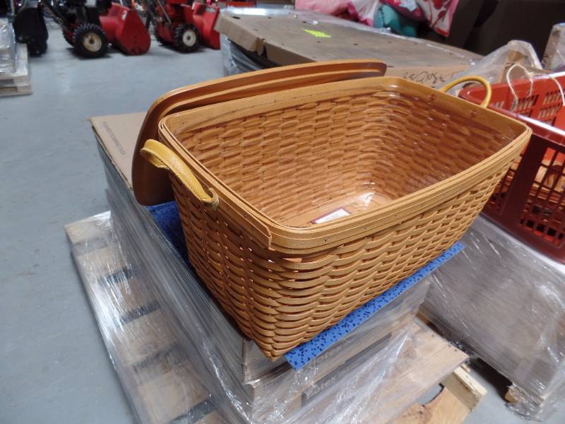 LONGABERGER BASKET