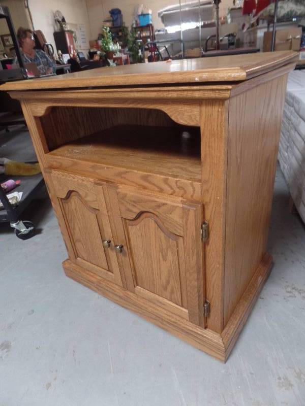 SWIVEL TOP CABINET