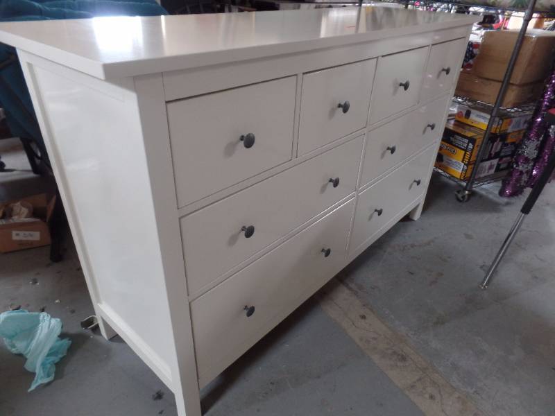 8 DRAWER DRESSER