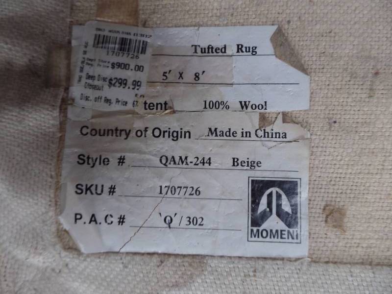 WOOL AREA RUG