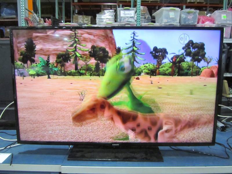 lot 29 image: Samsung Electronics UN55J6201AFXZA 54.6 1080p Smart LED TV