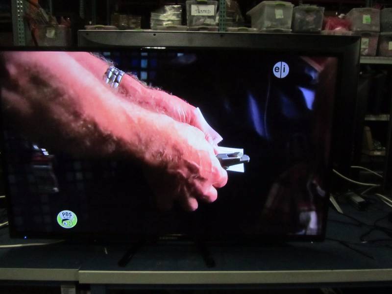 lot 33 image: ELEMENT ELEFT506 50 1080p 60hz LED HDTV