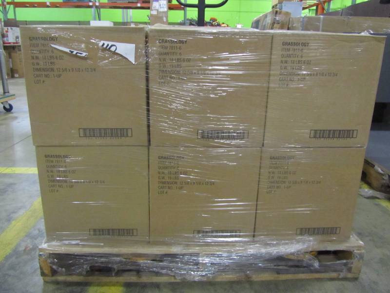 lot 49 image: 180 bags Grassology -REMOVED