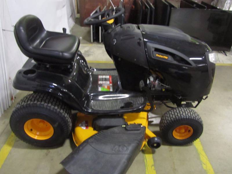 Poulan Pro 46 In 20 Hp V Twin Briggs And Stratton Automatic Gas Front