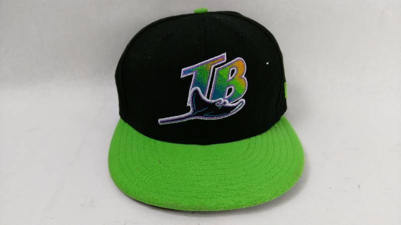lot 43 image: MLB and NBA Hats St. Louis, Chicago, Tampa Bay