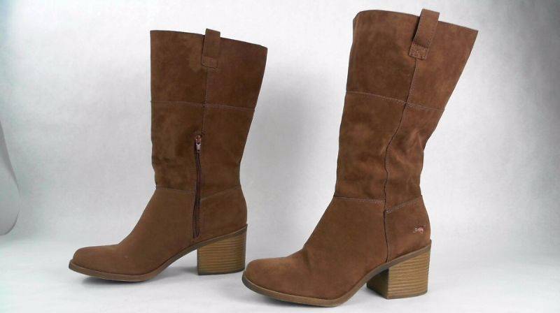 lot 31 image: Womens Rocket Dog Brown Suede Mid-Calf Boots C323-0415 Size 10 M Boots