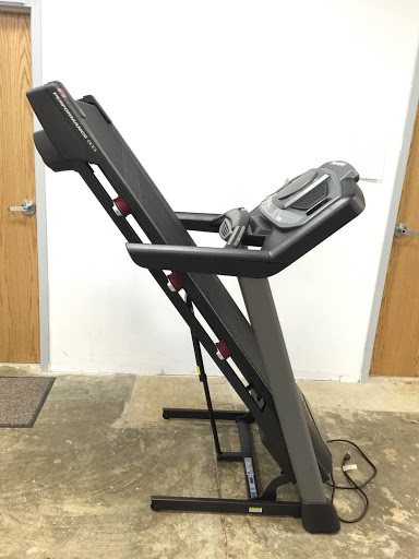 lot 153 image: Proform Performance 600i Treadmill New, No Box