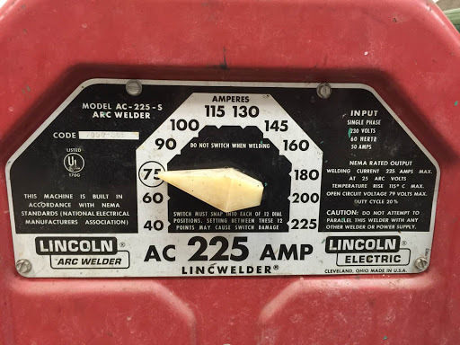 lot 134 image: Lincoln Electric AC 225 Stick Arc Welder