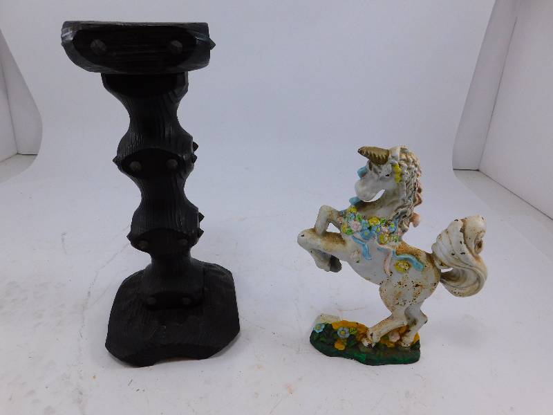lot 70 image: Lot of Various Items