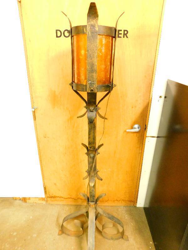 lot 71 image: Tall Gothic Lamp
