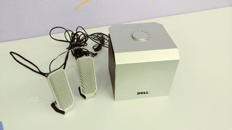 lot 47 image: Dell Speakers and Sub