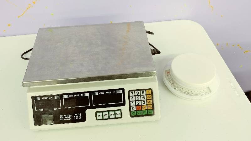 lot 52 image: 2 Scales