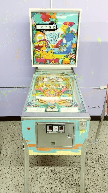lot 61 image: Pinball Machine