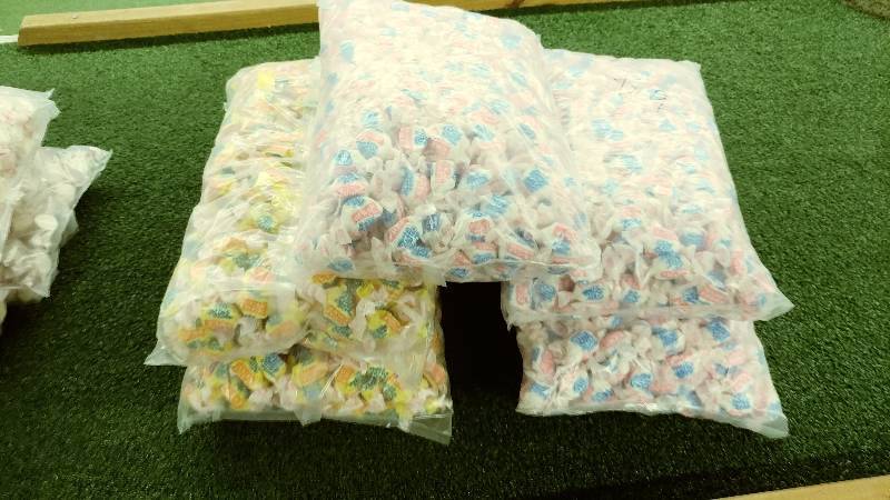 lot 65 image: 10lbs of Sugar Free Banana and 15lbs Vanilla Saltwater Taffy