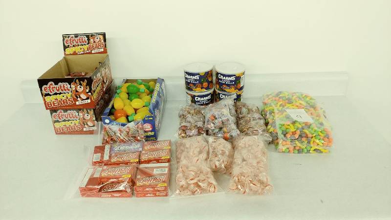 lot 89 image: Lot of Jaw Breakers and Cinnamon Flavored Candy