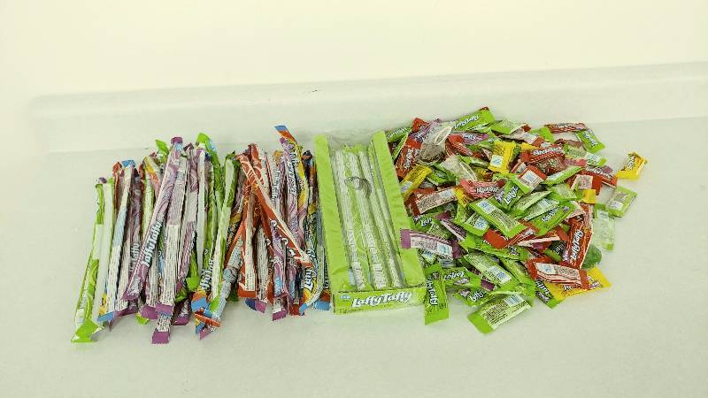 lot 94 image: Lot of Laffy Taffy