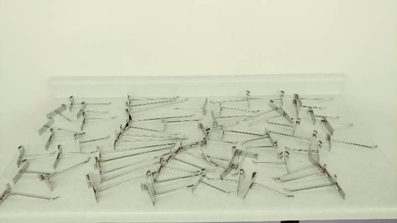 lot 100 image: Assortment of Various Sized Hooks