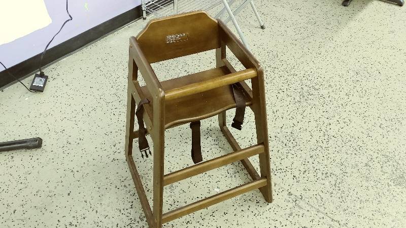 lot 115 image: Wooden Highchair
