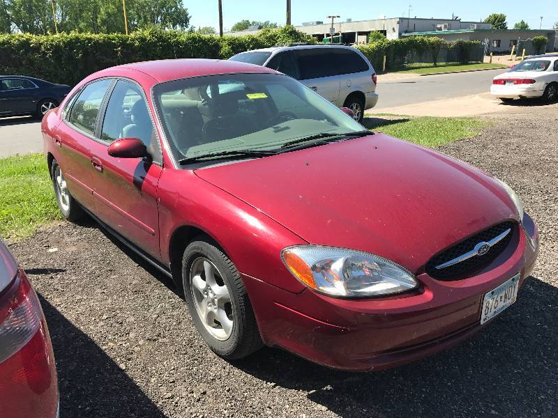 2003 Ford Taurus SE