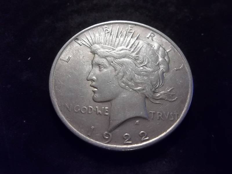 1922  Silver Peace Dollar  High Grade