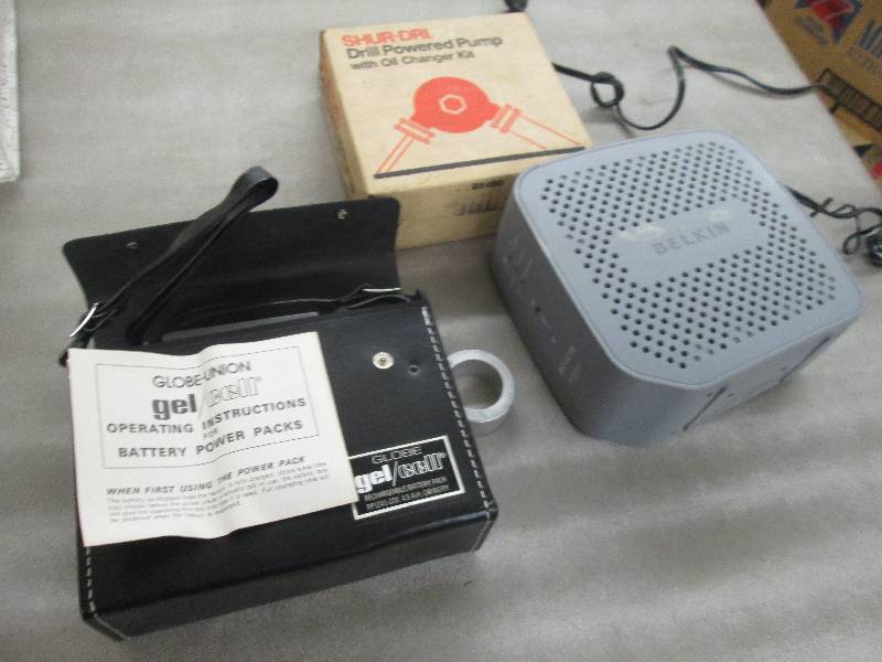 lot 76 image: Gel Cell Battery Power Packs, Belki...