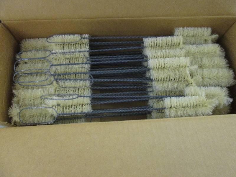 lot 78 image: Large Lot of Cleaning Brushes...