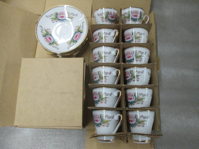 lot 85 image: Collectible Cup & Saucer Set for 12...