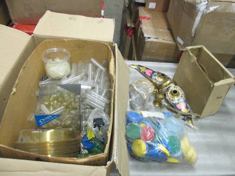 lot 161 image: Brass Pieces, Pot Trays other Misc ...