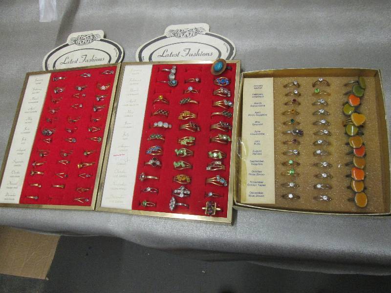 lot 196 image: Lot of 3 Displays of Fashion Rings...