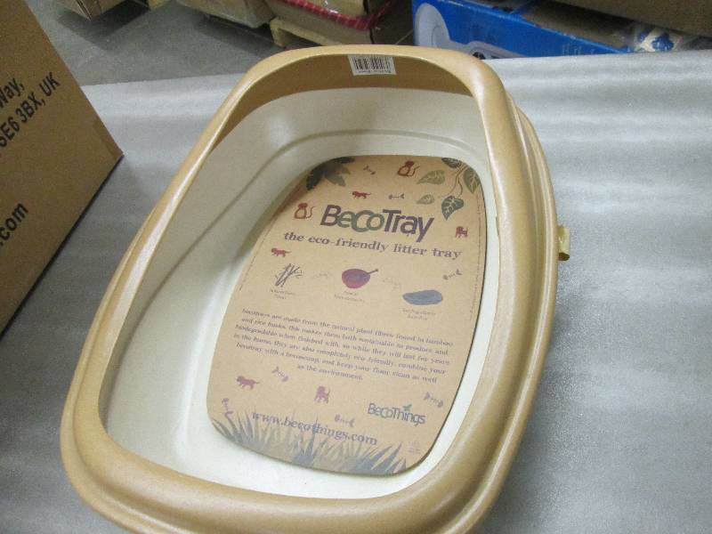 lot 304 image: Lot of 5 Becotray EcoFriendly Litte...