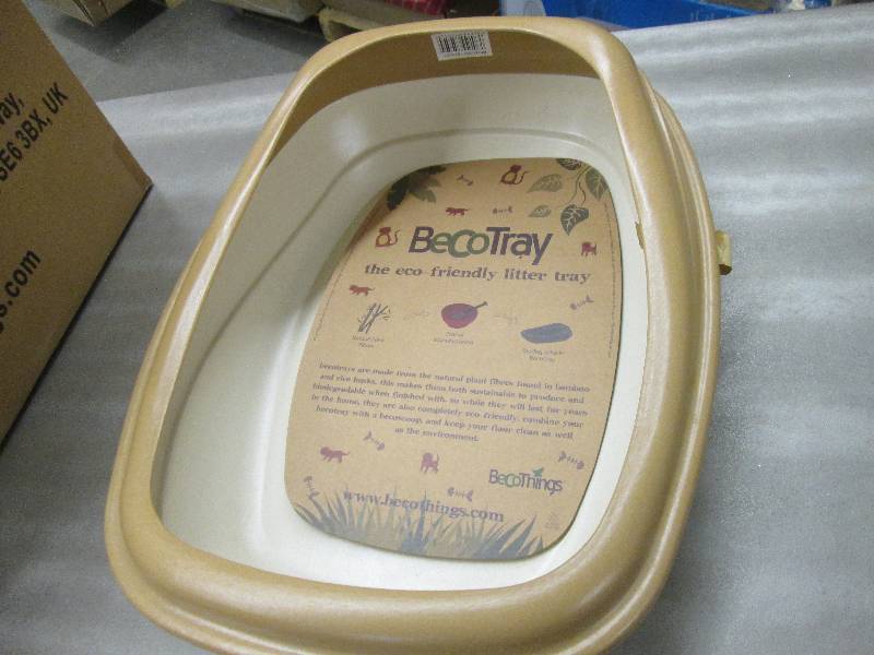 lot 311 image: Lot of 5 Becotray EcoFriendly Litte...