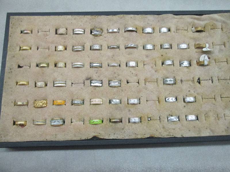 lot 11 image: Lot of Assorted Rings...
